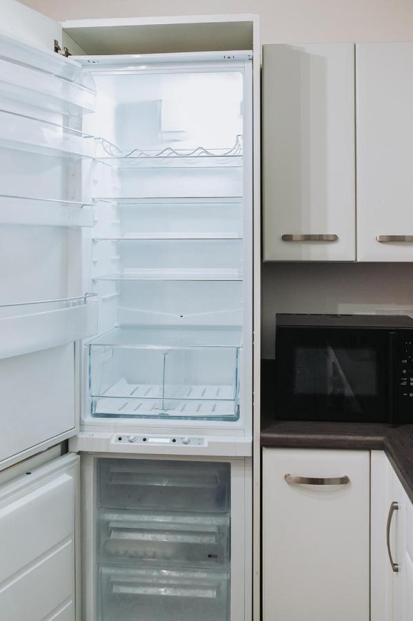 Deluxe 2 Bed Flat In Patchway Near Aztec West And Cribbs Causeway Bristol Apartment ภายนอก รูปภาพ